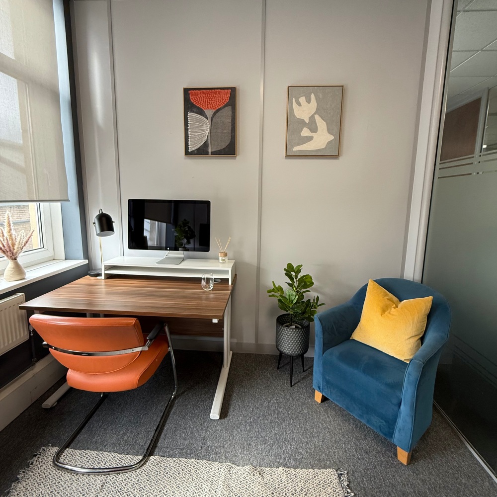 Hub26 Room 203 Two Person Office 1 Hub26 Room 203 Two Person Office 1