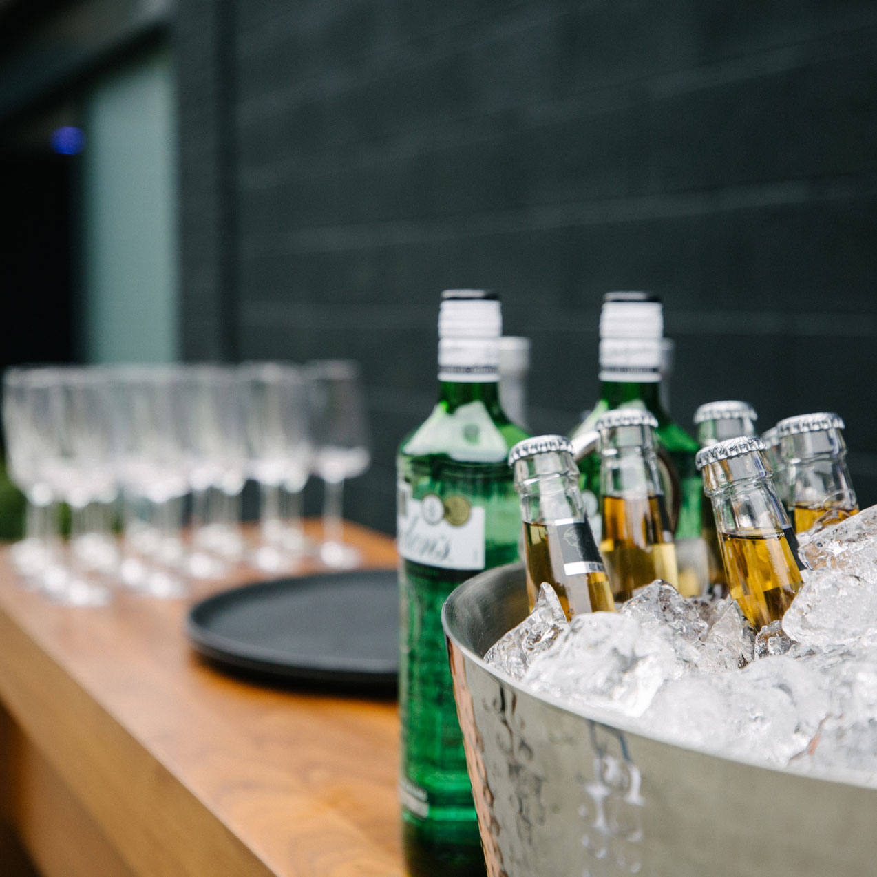 hub26 events indoor and outdoor bars